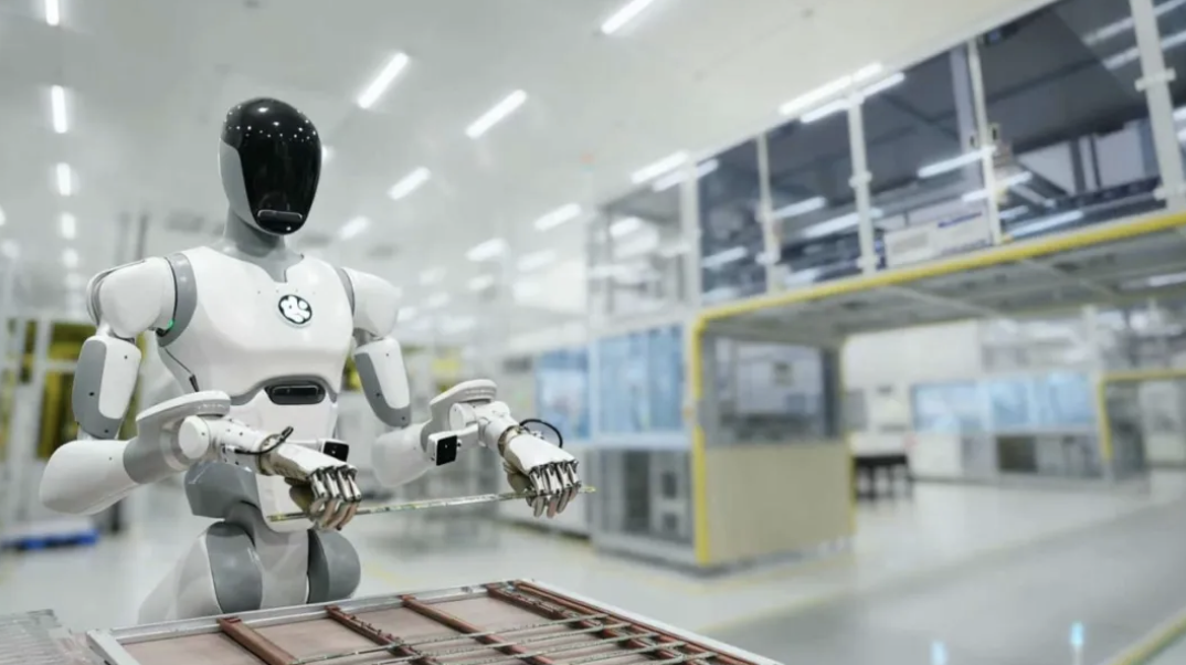 智平方的机器人在工作(图源:智平方官方公众号)