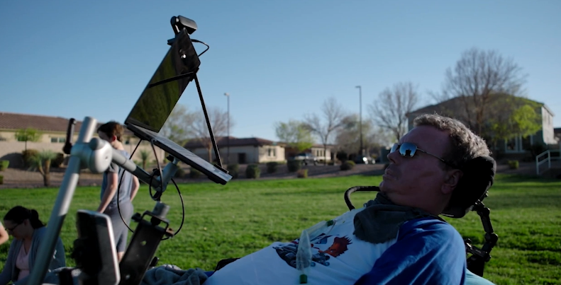 40亿，脑机接口爆了：所有方向，都能搞到钱