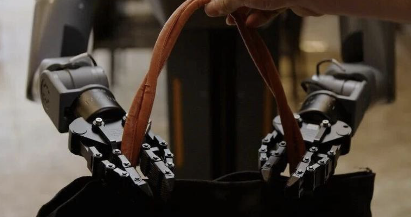 00后耶鲁博士融资3亿：造的机器人会捏蛋