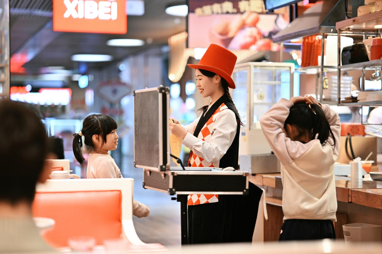 两张底牌，西贝反杀