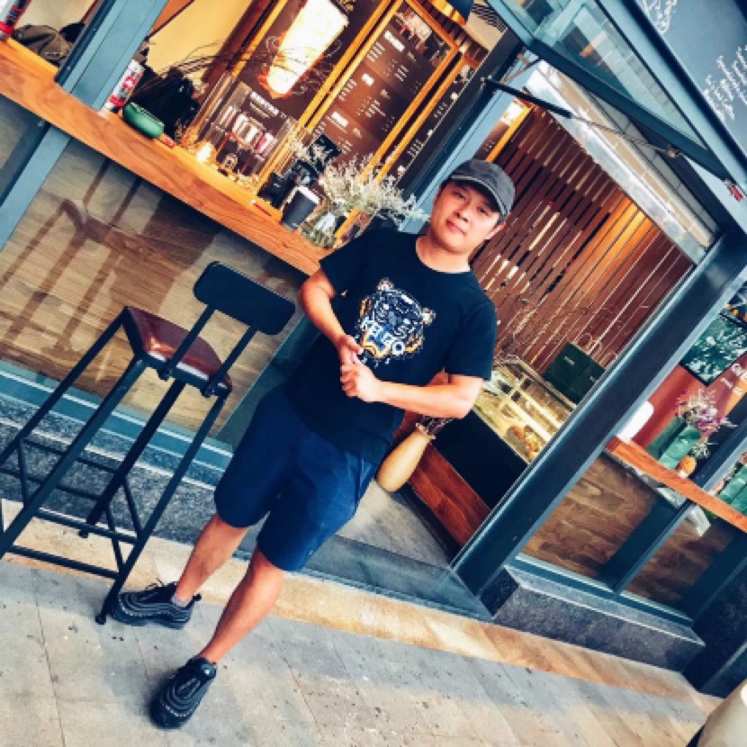 “猫存”创始人李静少年时曾作为CS电竞选手夺得云南赛区冠军。