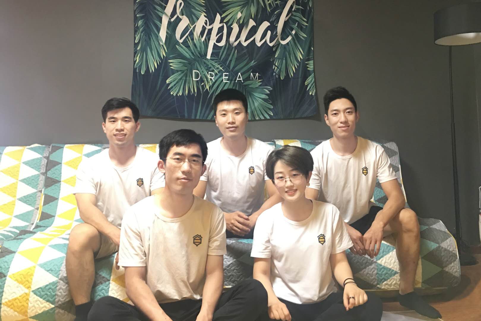 MF团队合影，他们大多是刘文涛之前的创业伙伴。