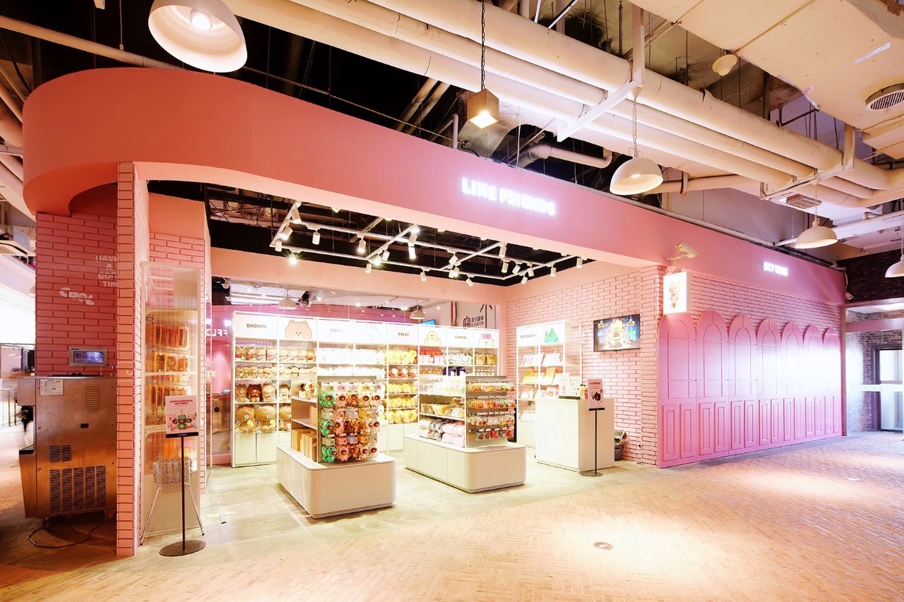 Line Friends 主题门店。