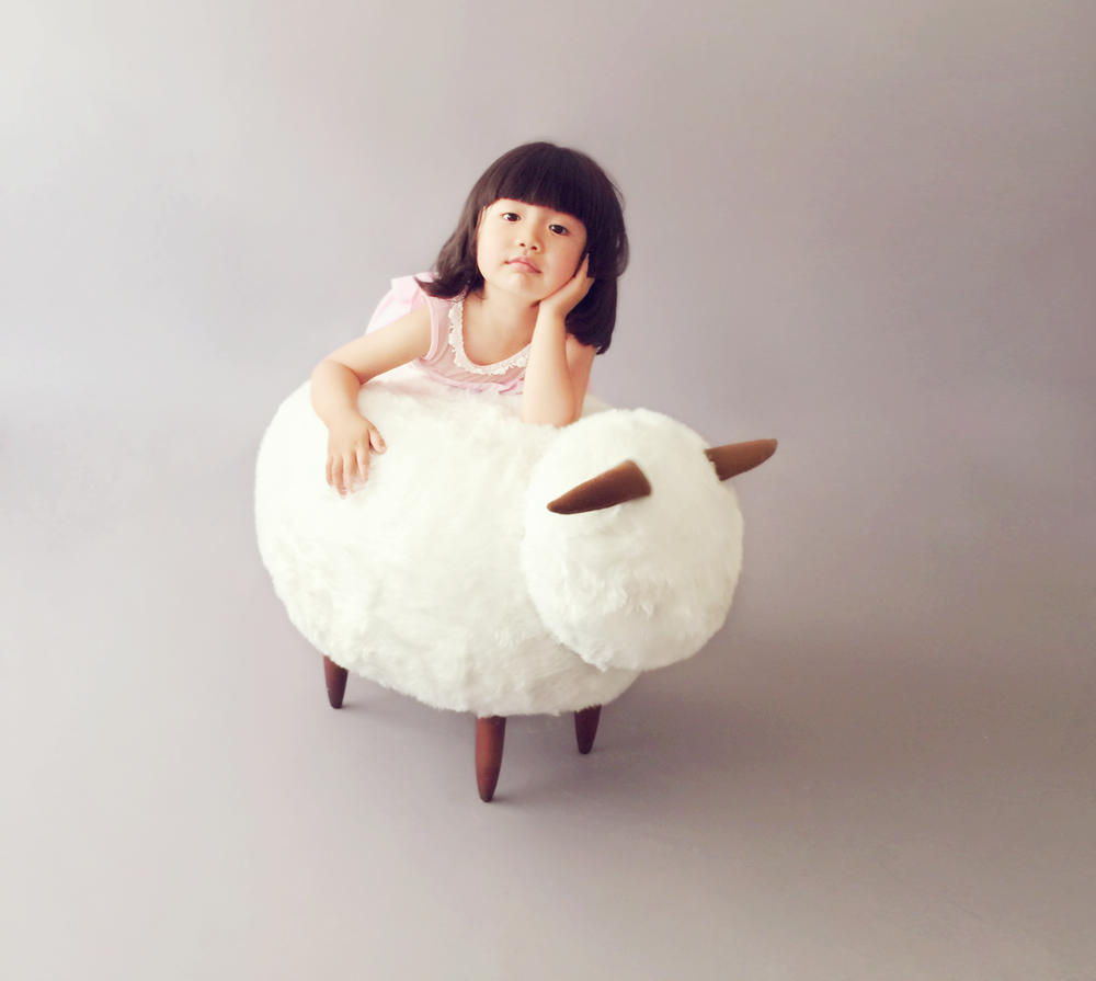 2015年正巧是羊年，这也是小羊坐墩受欢迎的一个原因。