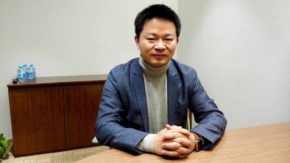 毛本浩是复旦大学的研究生，日本早稻田大学MBA，拥有十多年互联网科技公司管理经验。