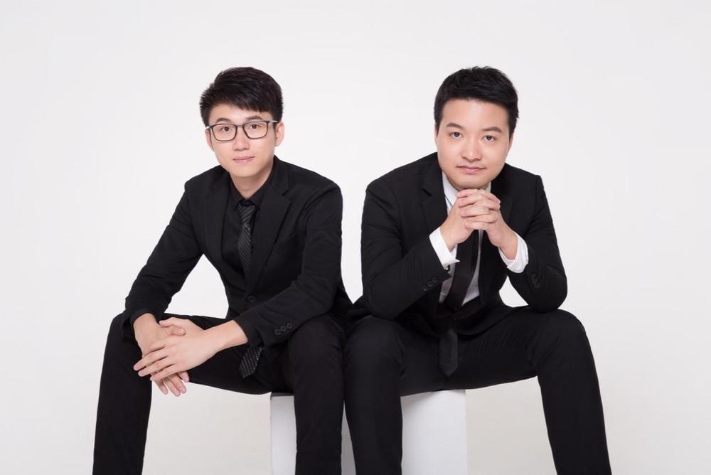 探迹两位创始人（左：CTO陈开冉，右：CEO黎展）分别入选2017、2018福布斯中国30位30岁以下精英榜。