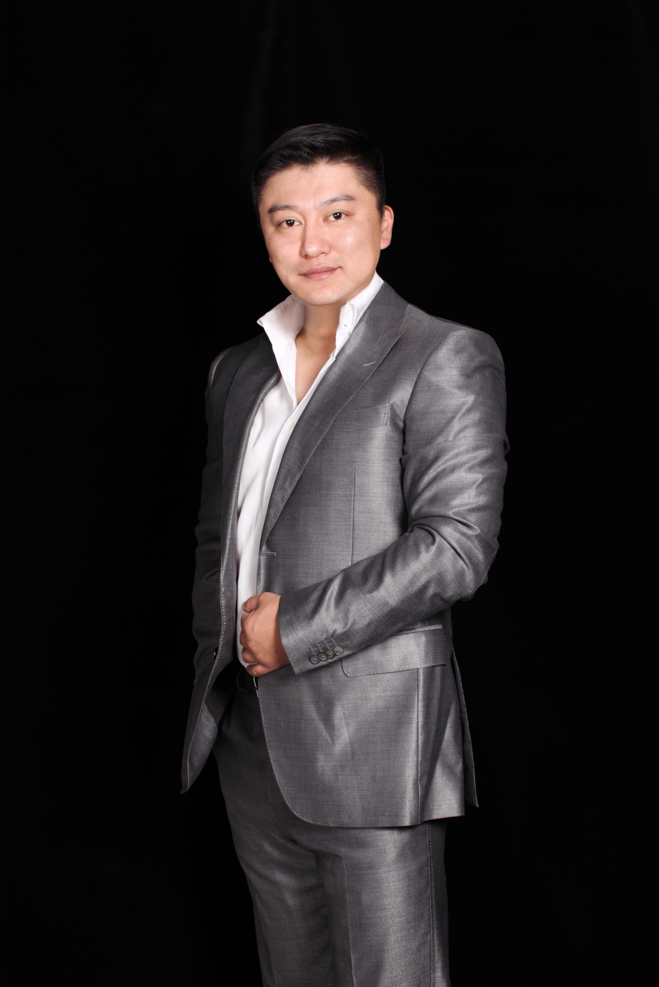 庄稼最大的爱好，是帮女生选衣服，他将自己定义为“懂时尚的工科男”。