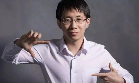 张一鸣